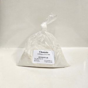 Chamotte mellan vit
